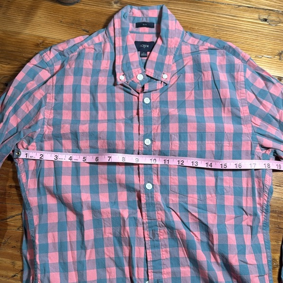 J. Crew Factory Men’s Pink Blue Checkered Plaid slim cotton button down shirt S - Picture 3 of 7